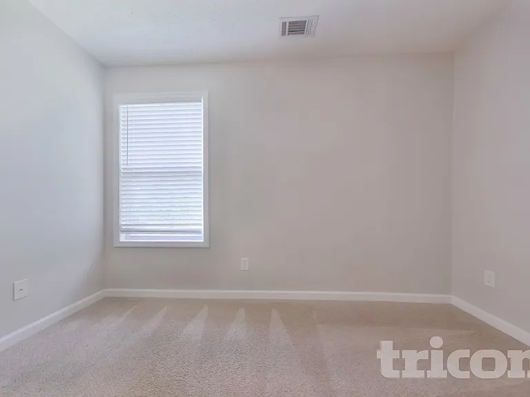 8129 Brookbend Dr — Photo 12