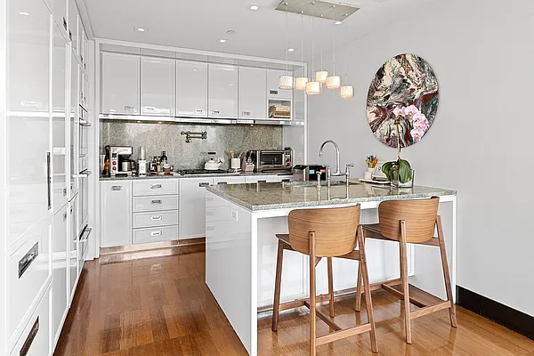 Rented by Edward Seisdedos, LREB | media 13