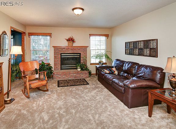 2nd image of 207 N County Road 3