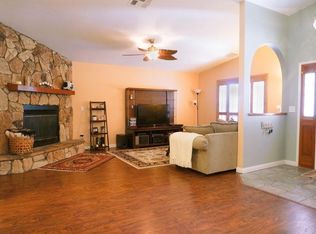 225 Kimberly Ln, Ridgecrest, CA 93555