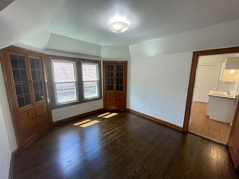 3347 N 29th St. (Duplex) — Photo 7