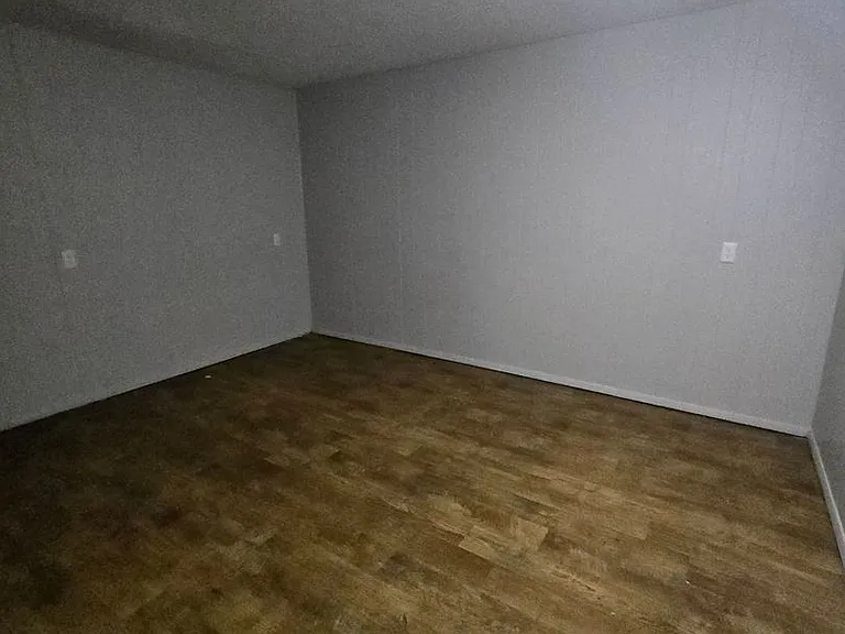 Cedars Apartments — Photo 18