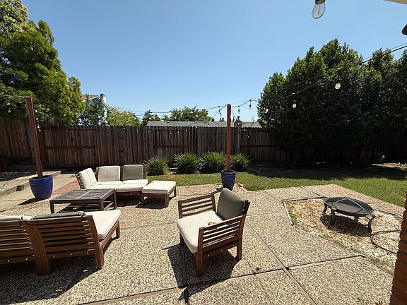 4th image of 6816 Ashfield Way