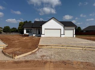411 S Stoney Creek St, Clearwater, KS 67026