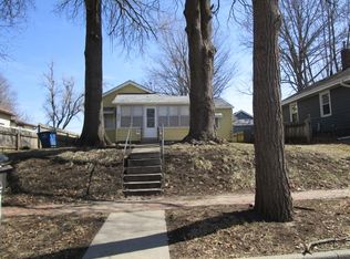 3905 8th St, Des Moines, IA 50313