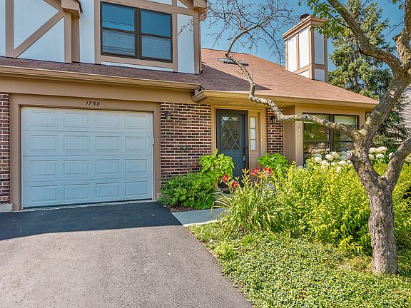 2nd image of 1750 Kilkenny Dr #89D