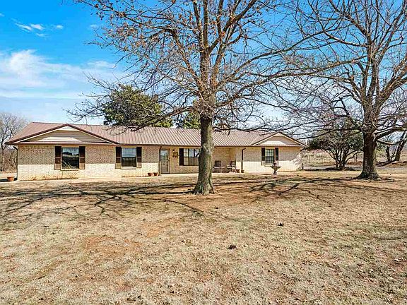 2nd image of 161058 N Highway 81