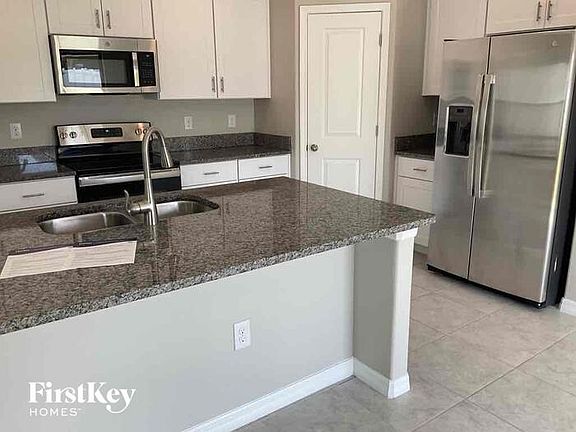 4th image of 14421 English Lavender Dr