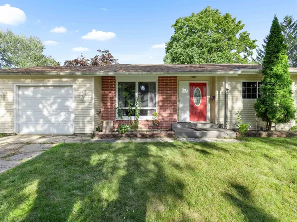 1534 9th Ave, Belvidere, IL 61008