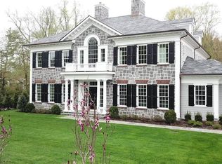 127 Cushman Rd, Scarsdale, NY 10583