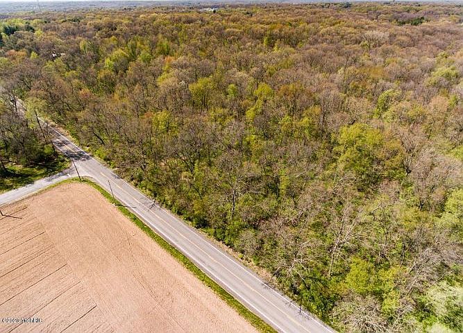 2nd image of State Line Rd
