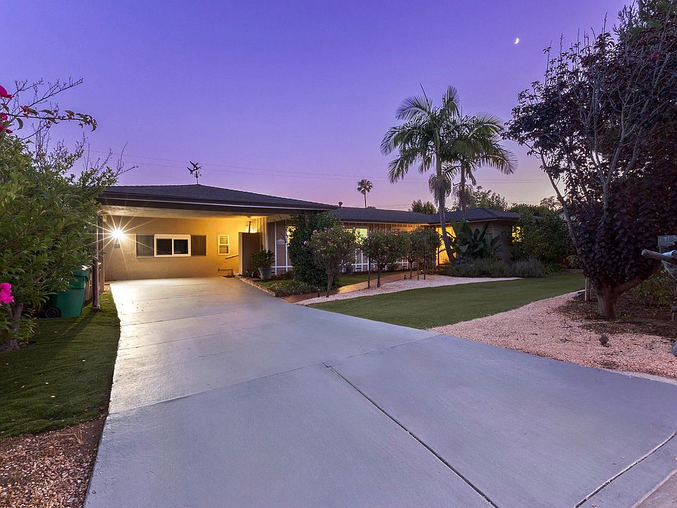 1st image of 443 Venado Dr