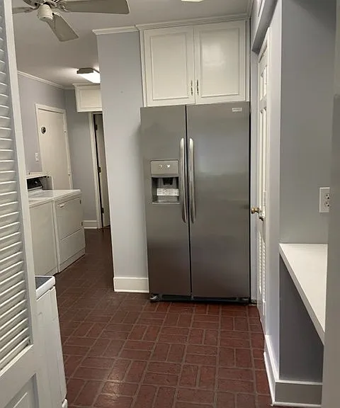 3823 Wickersham Ln #1 — Photo 8
