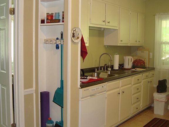 Kitchen includes dishwasher