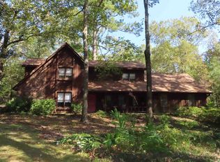 606 S Springlake Cir, Terry, MS 39170