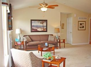 505 Wycombe Dr, O'Fallon, MO 63366
