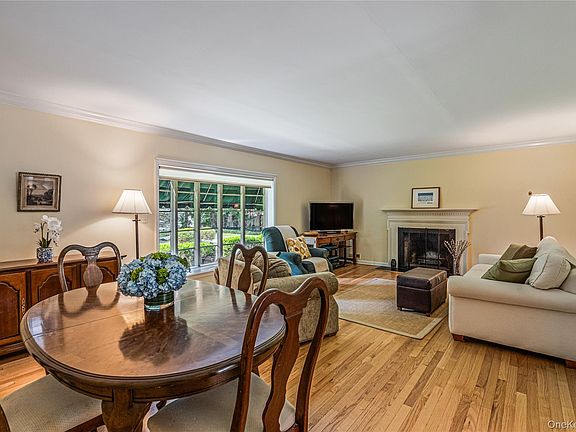 5th image of 84 Bayville Road