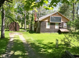 9048 Hull Ln NE, Greenville, MI 48838