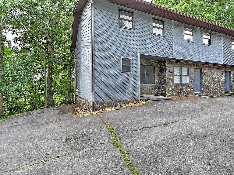 348 River Rd #A6 — Photo 40