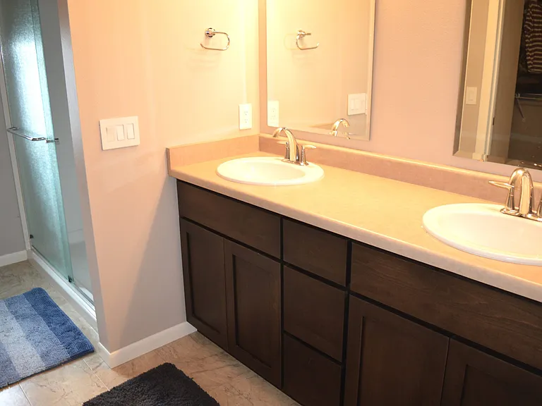 321 Alton Dr — Photo 18