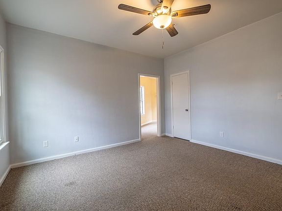 3rd image of 4300 Merlyn Walk Pl