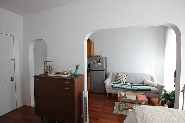 Rented by Bedford 6 Real Estate | media 18