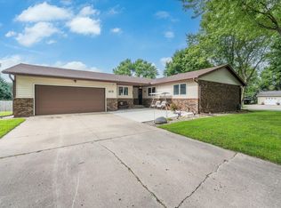 412 Linda St, Jackson, MN 56143