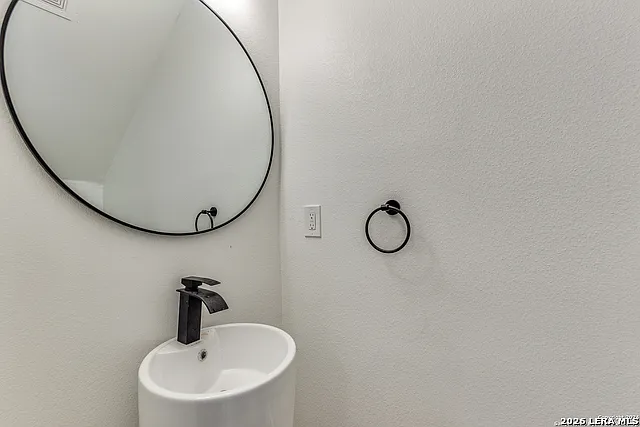 207 Gravel St #101 — Photo 12