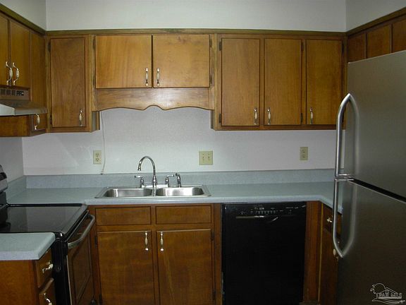 5th image of 6450 Birkhead Dr