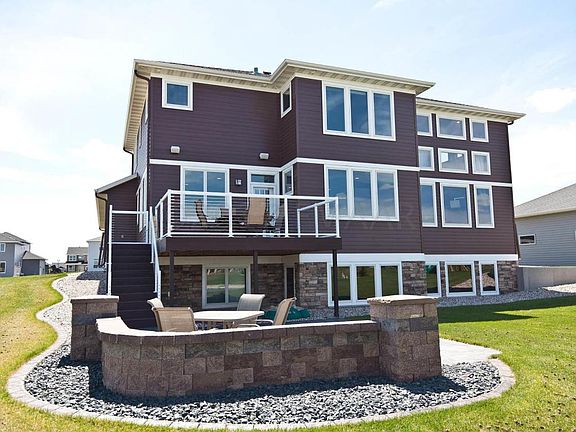 3rd image of 348 36th Ave E