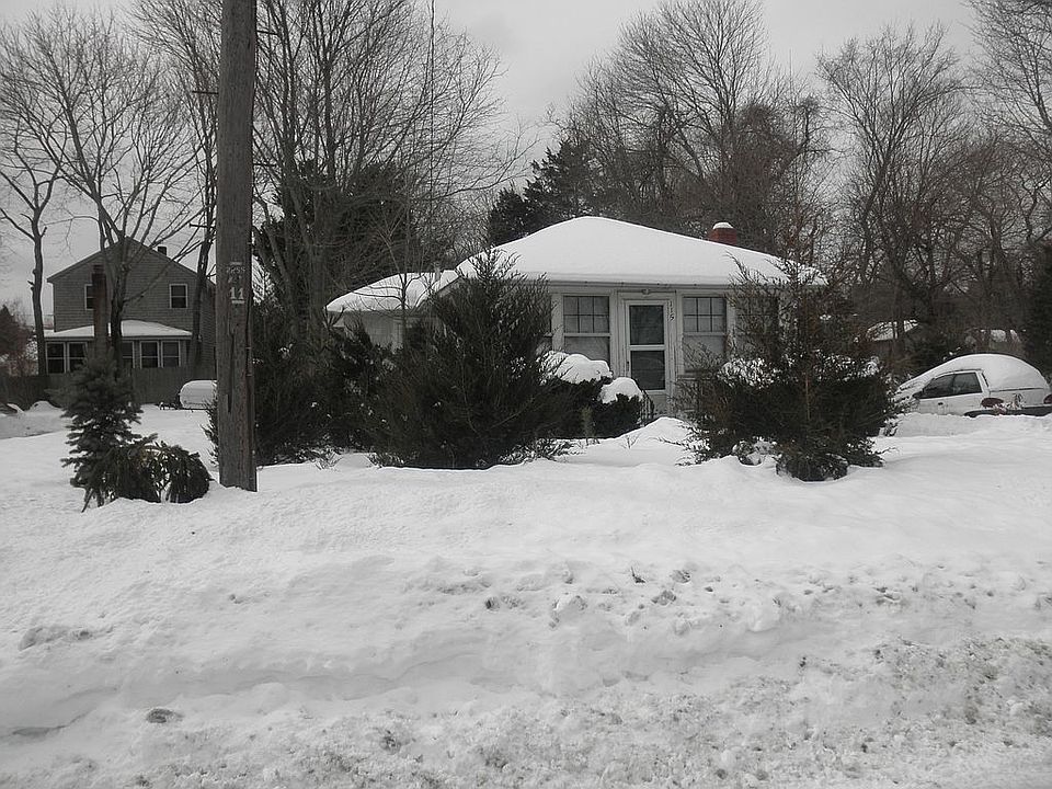1st image of 115 Congdon Ave