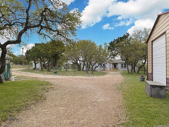 2nd image of 579 oak view