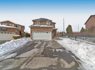 65 Creditstone Rd, Brampton, ON L6Y 4E9