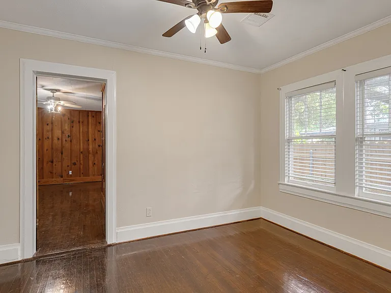 510 Wilson St — Photo 16