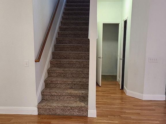 3rd image of 12721 La Paz Ln