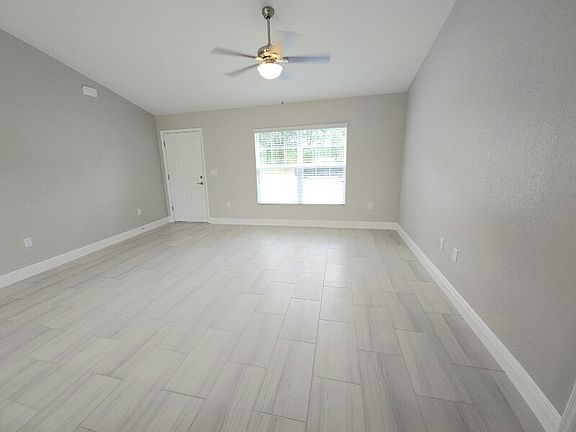 4th image of 16318 SW 17th Ave