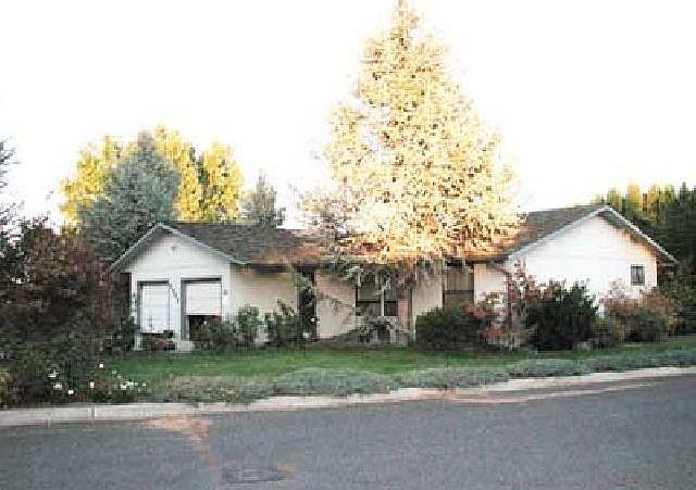 2nd image of 4903A Castleview Dr
