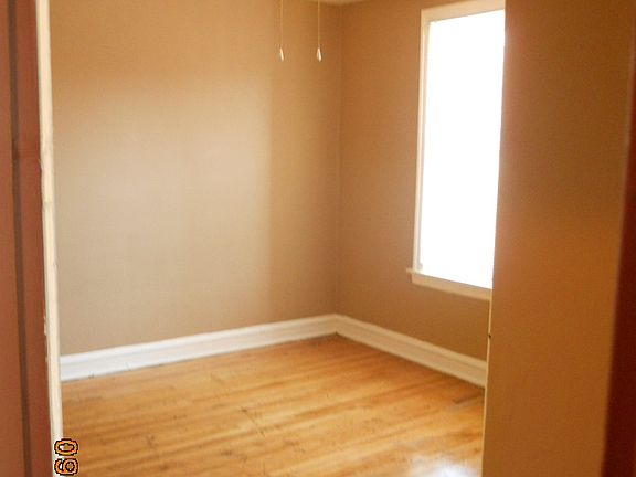 2nd image of 8154 S Marshfield Ave #8156