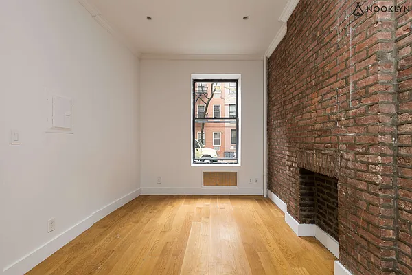 Rented by Nooklyn NYC LLC | media 3