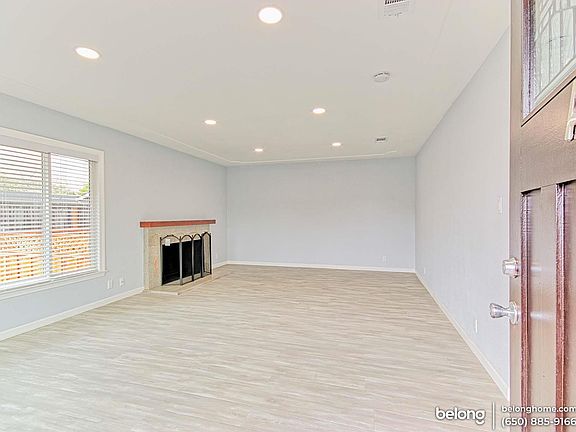 4th image of 144 Granada Dr