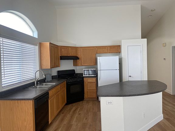 2nd image of 6297 Salmon Mountain Ave