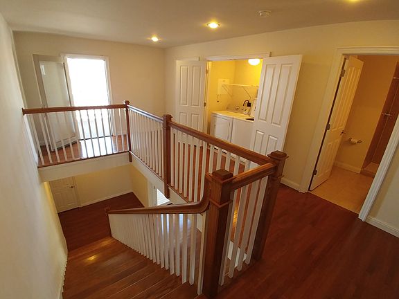 2nd image of 1912C Park Ave #C