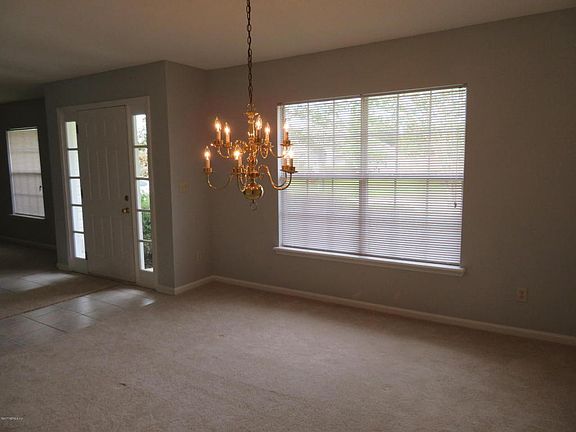 4th image of 164 N Lake Cunningham Ave