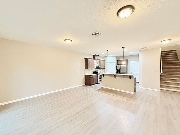 2nd image of 2621 NE 131st Ave