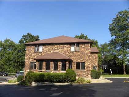 4th image of 126 W Maple Ave