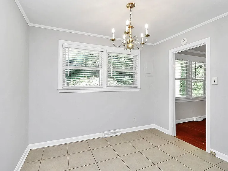 228 Seneca Pl — Photo 17