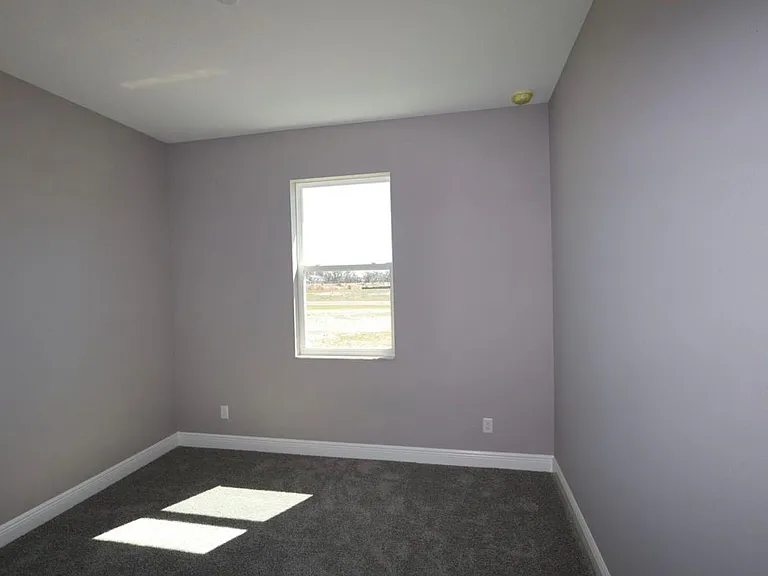 1654 Suttonset Trl — Photo 8