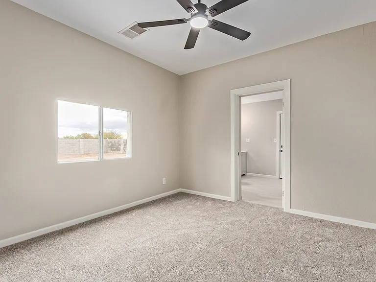 310 E Beech Ave — Photo 5