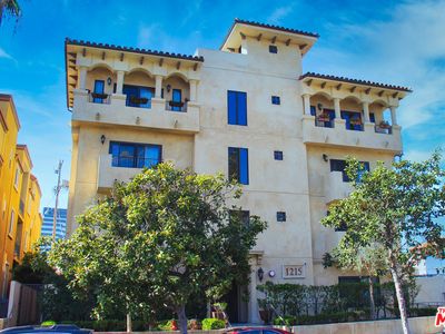 1215 Armacost Ave APT 404, Los Angeles, CA, 90025
