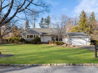 6 Homeside Ln, White Plains, NY 10605